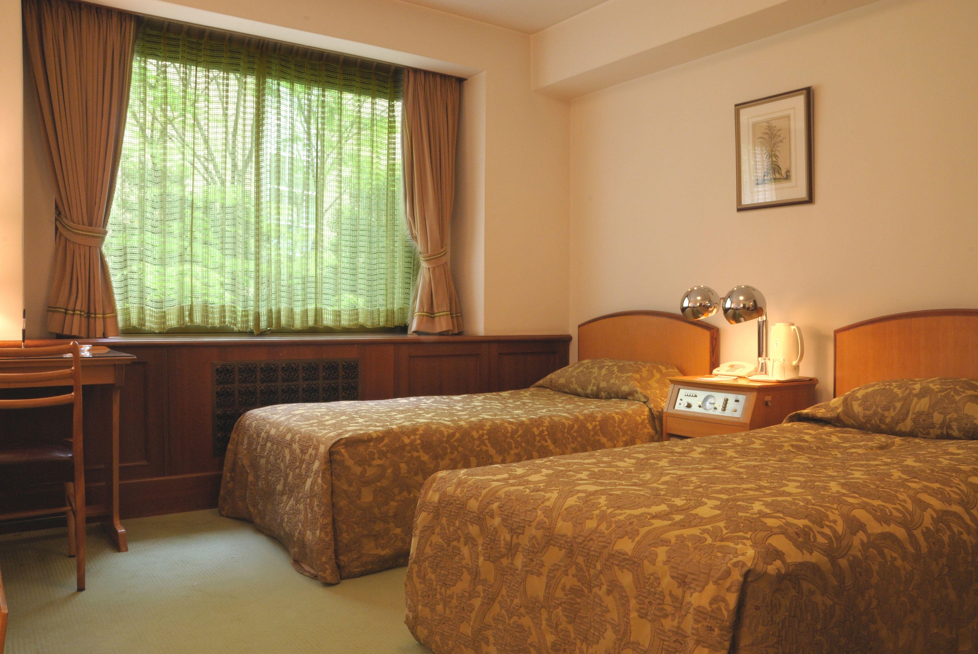 Hilltop Hotel - Tokyo — Photos 3
